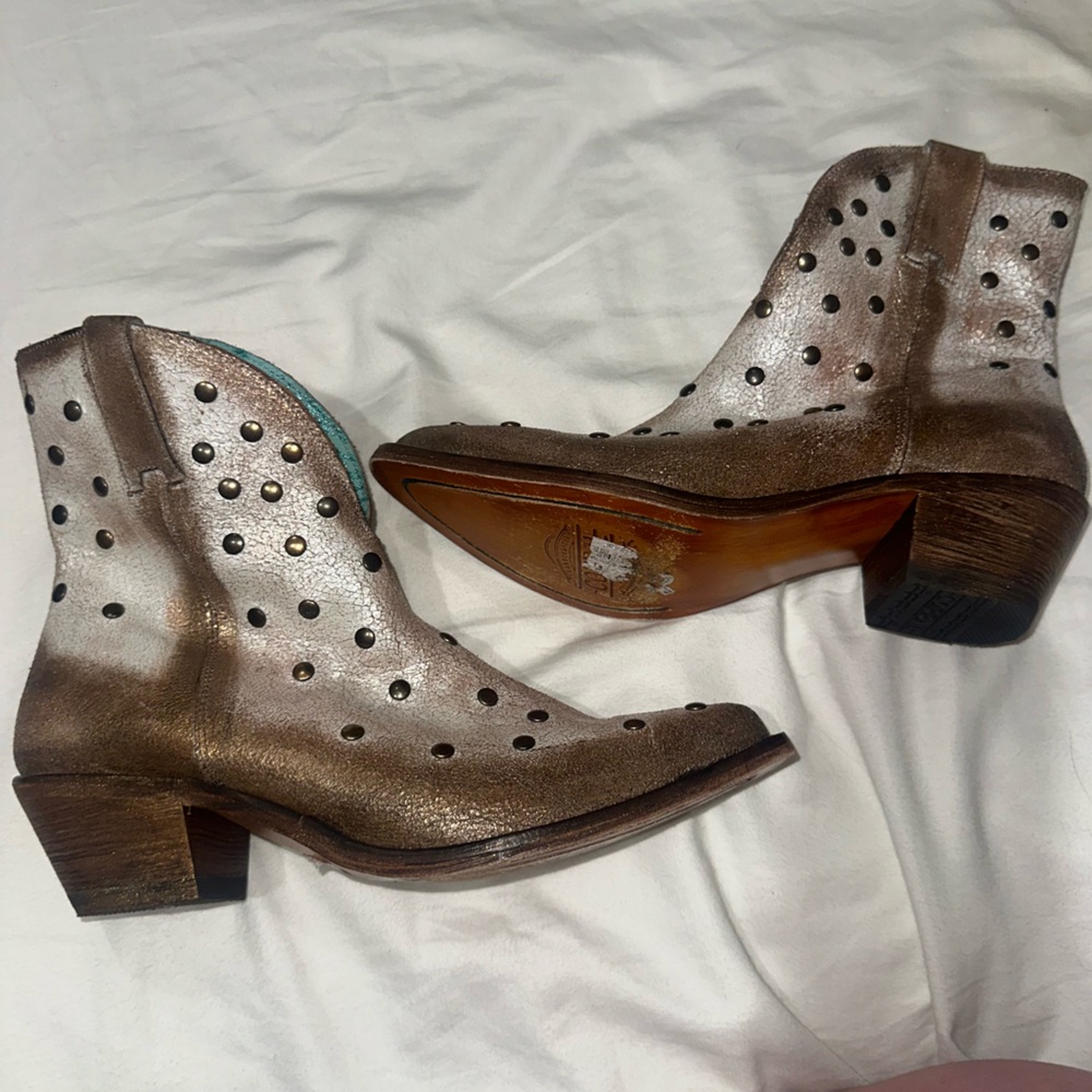 Corral Metallic Brown booties with Studs